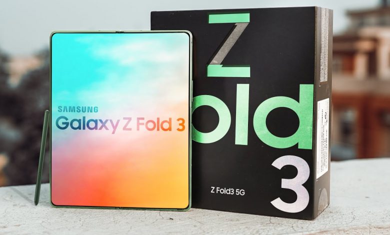 Samsung Galaxy Z Fold 3